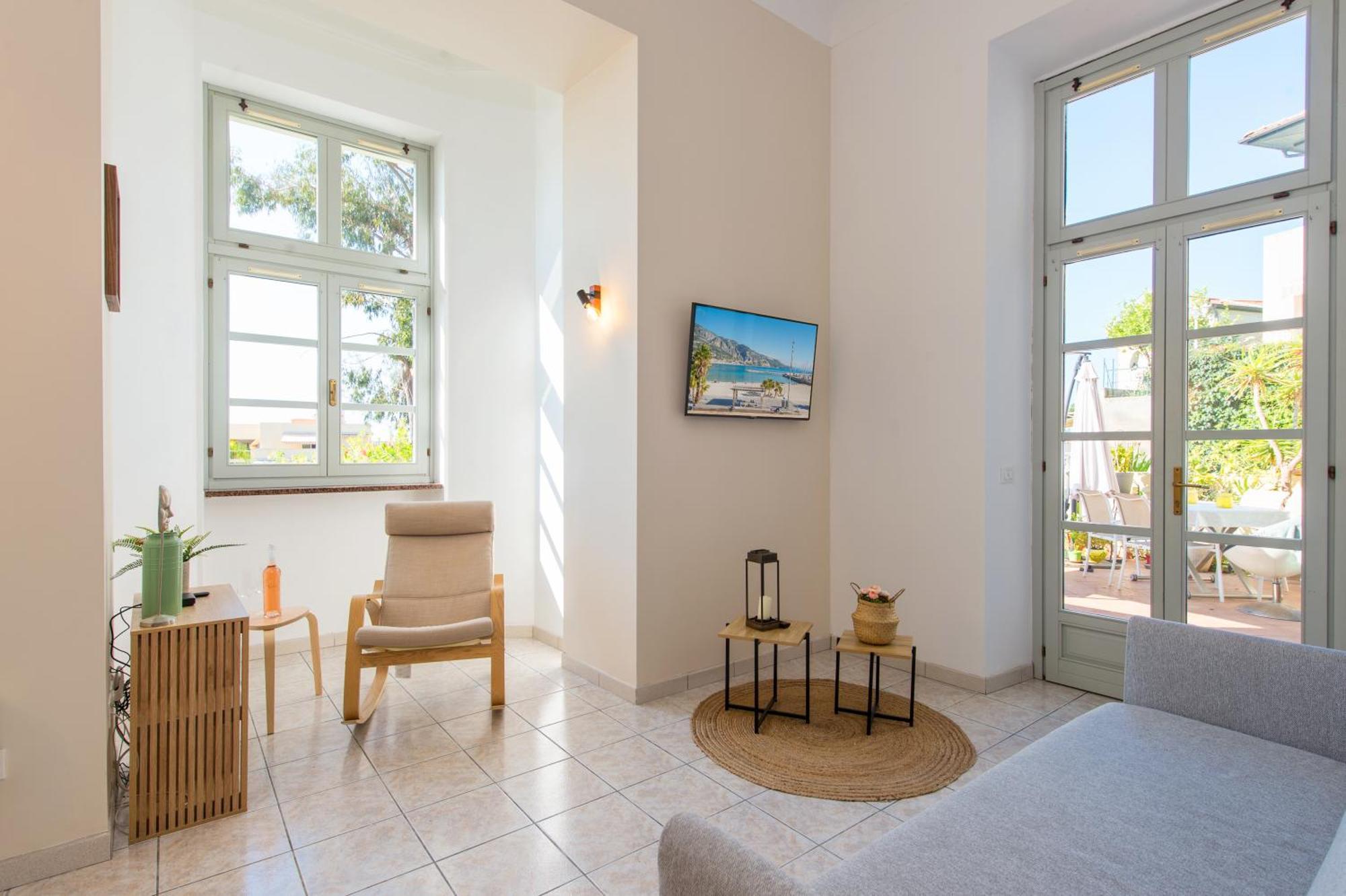 Oliviers -Agreable 2 Pieces Dans Maison Bourgeoise Menton Exterior foto